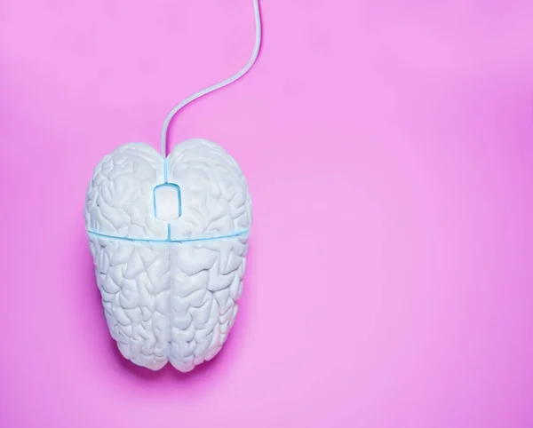 Concetto Mente Connessa Cervello Umano Forma Mouse Computer Con Bagliore — Foto Stock