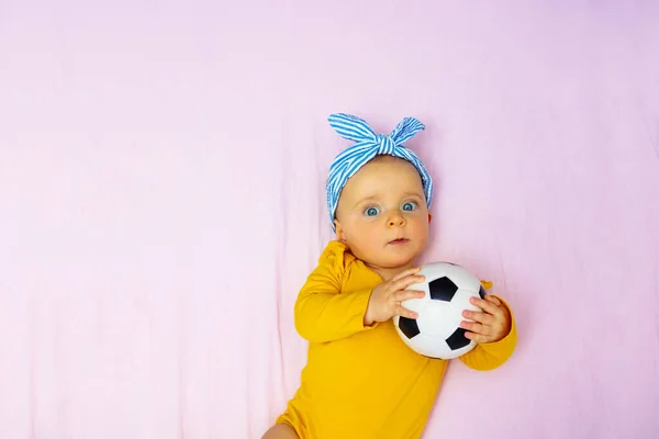 Happy Smiling Little Girl Wear Blue Bow Play Soccer Ball — Stok fotoğraf