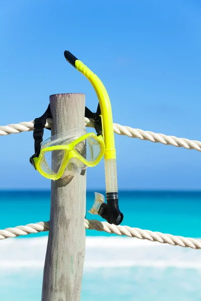 Yellow Snorkeling mask on pier — Stock Photo, Image
