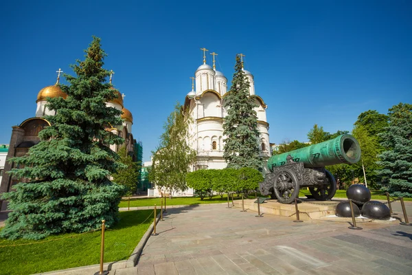 Előtt a pátriárka Palace cár ágyú — Stock Fotó