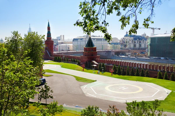 Helicóptero em Kremlin, Moscú — Fotografia de Stock