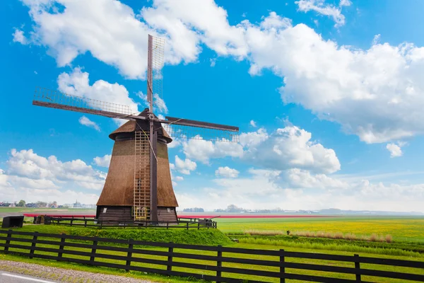 Windmill in Molendjik Neterlands — Stock Photo, Image