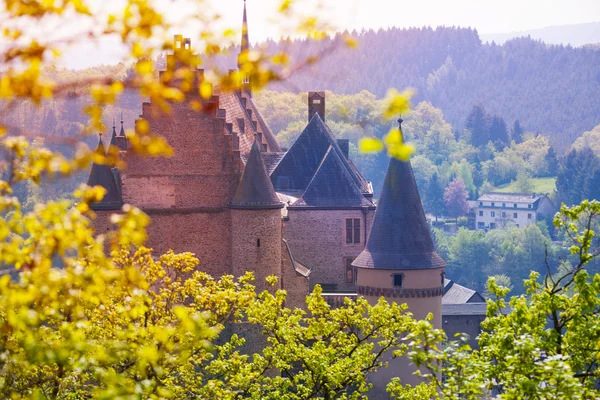 Vianden slott i Luxemburg — Stockfoto