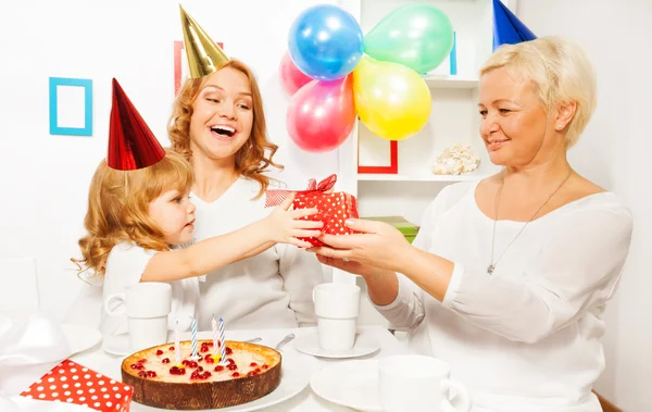 Birthday party with present — Stock Photo, Image