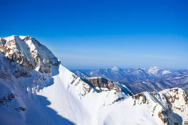 Winterlandschap van Caucasus mountains — Stockfoto