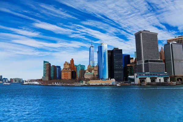 Skyline de Nueva York desde el puerto de Gudson — Foto de Stock