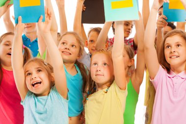 çok eğlenceli bir eğilimi olduğunu