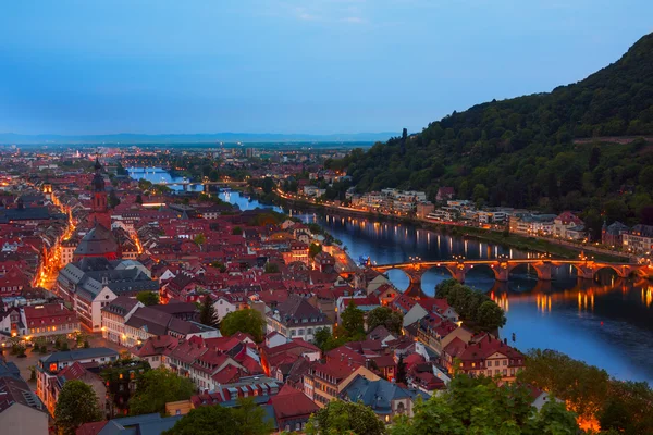 Перегляд Alte Brucke в м. Хайдельберзі — стокове фото