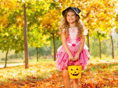 Kız Prenses kostüm tutun küçük kova