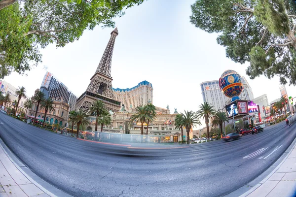 Eiffel Tower dan Planet Hollywood hotel — Stok Foto