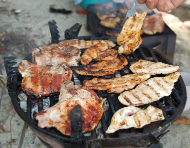 Památník textovou zprávu s modrými květy v pozadí