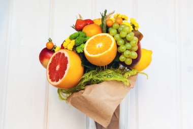 Meyve özgün alışılmadık yenilebilir buket