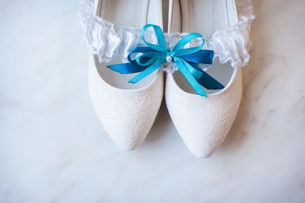Beautiful bride's shoes — Stock Photo, Image