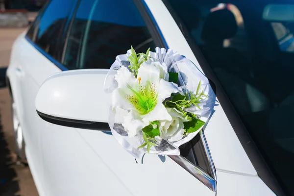 Hochzeitsauto-Dekoration — Stockfoto