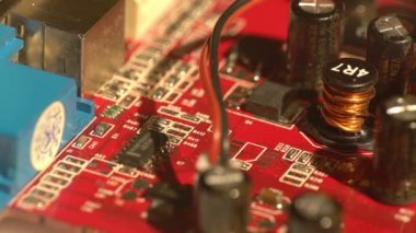 Portre üzerinde elektronik Kondansatörler