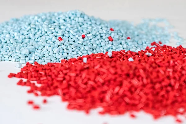 Színes anyag a műanyag, pigment a granulátumban — Stock Fotó