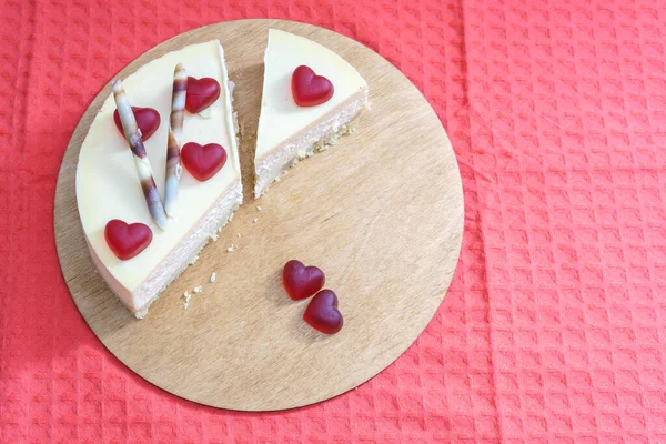 Sweet Cake Decorated Hearts International Valentine Day — стоковое фото