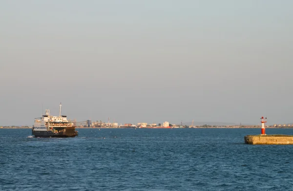 Ferry Crimeia-Cáucaso em Mar Negro — Fotografia de Stock