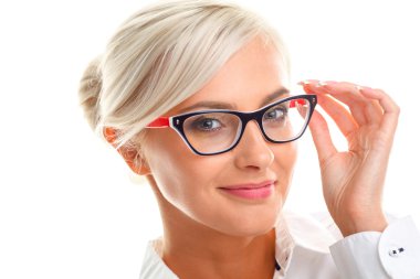 siyah gözlük güzel kadın