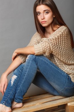 tatlı esmer kadın stüdyo portre