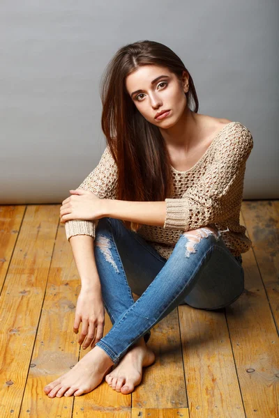 Closeup brunette woman studio portrait — Stock Photo, Image