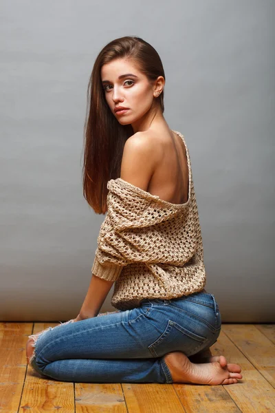 Closeup brunette woman studio portrait — Stock Photo, Image