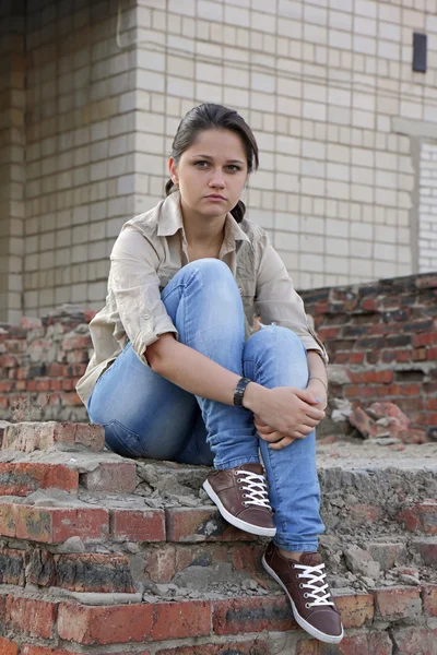 Resentful young woman — Stock Photo, Image