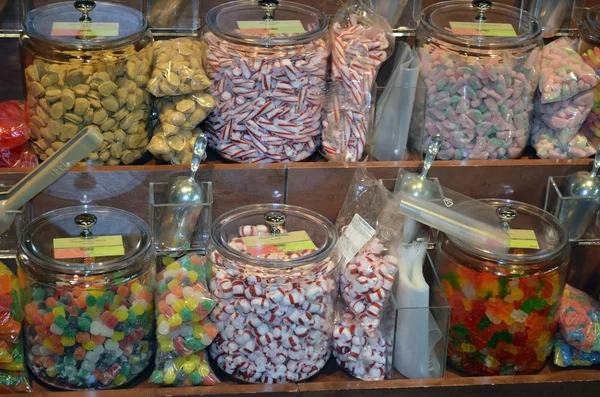 Süßigkeiten-Auslage — Stockfoto