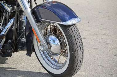 Motosiklet tekerlek