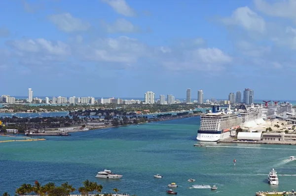 Vue sur le front de mer de Miami — Photo