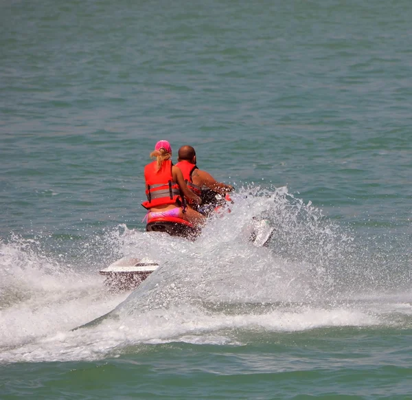 Jet Ski Couple — Stock Photo, Image