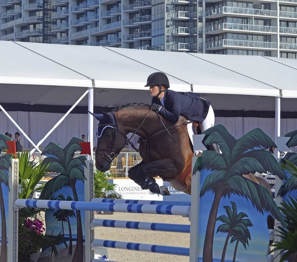 International Jumping Competitors — Stock Photo, Image