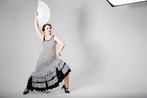 Female spanish flamenco dancer — Stock Photo, Image