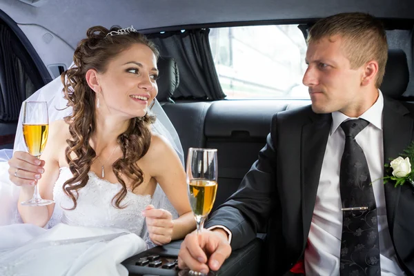 Pareja feliz boda — Foto de Stock