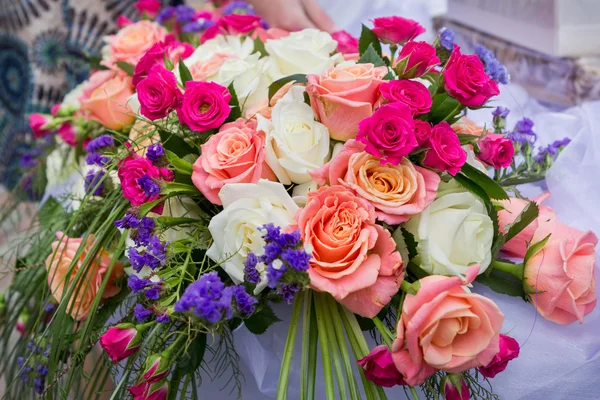 Blumenschmuck für die Hochzeit — Stockfoto