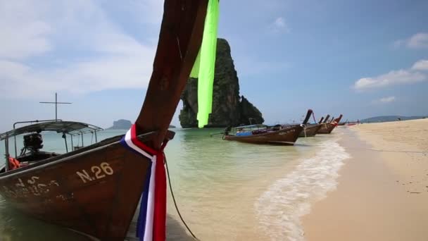 Barcos clásicos de madera Tailandia — Vídeo de stock