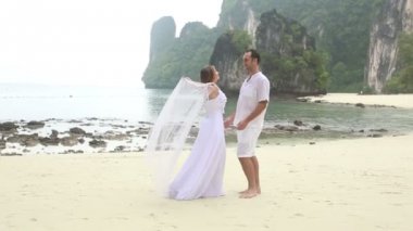 mutlu gelin ve damat