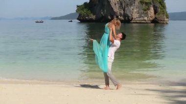 Asyalı çift aşık.