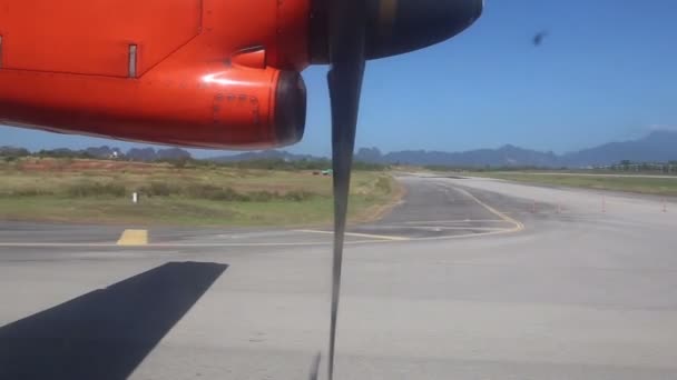Vliegtuig draaiende propeller — Stockvideo
