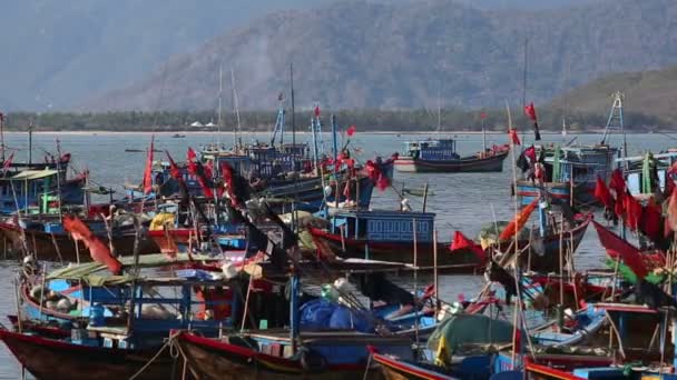 В'єтнамська рибальські човни — стокове відео
