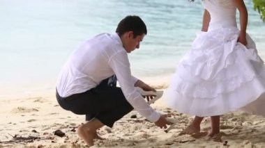 Plajda Gelin ve Damat