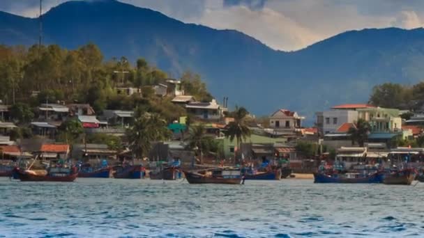 Панорама в'єтнамських плавучими будинками — стокове відео