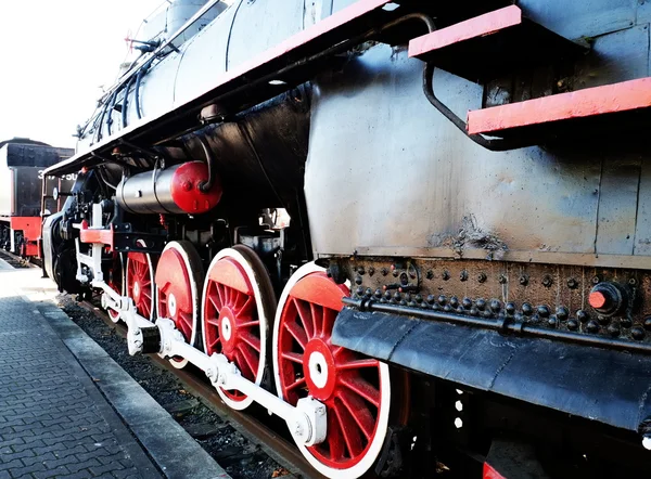 Wheels of steam locomotive — Stock Photo, Image