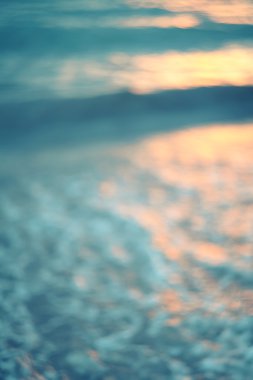 Mavi su altın sunlights