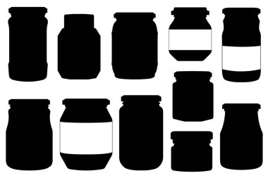 Farklı kavanozlar beyaz üzerine izole edilmiş.