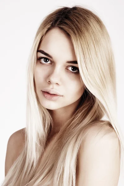 Schöne blonde Mädchen. — Stockfoto
