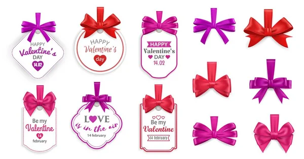 バレンタインデーは休日のギフトのタグを愛する 絹のリボンやテープのハート 赤とピンクの弓とハッピーバレンタインデーの願いを持つベクトルカード ロマンチックなプレゼントの装飾とグリーティングカードのデザイン — ストックベクタ