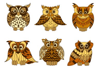Great horned owls with mottled brown plumage
