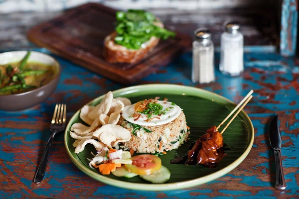 Bali dili Nasi campur — Stok fotoğraf