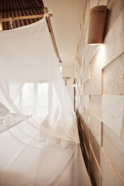 Charming Bedroom With Draped Canopy Bed — Stock Photo, Image